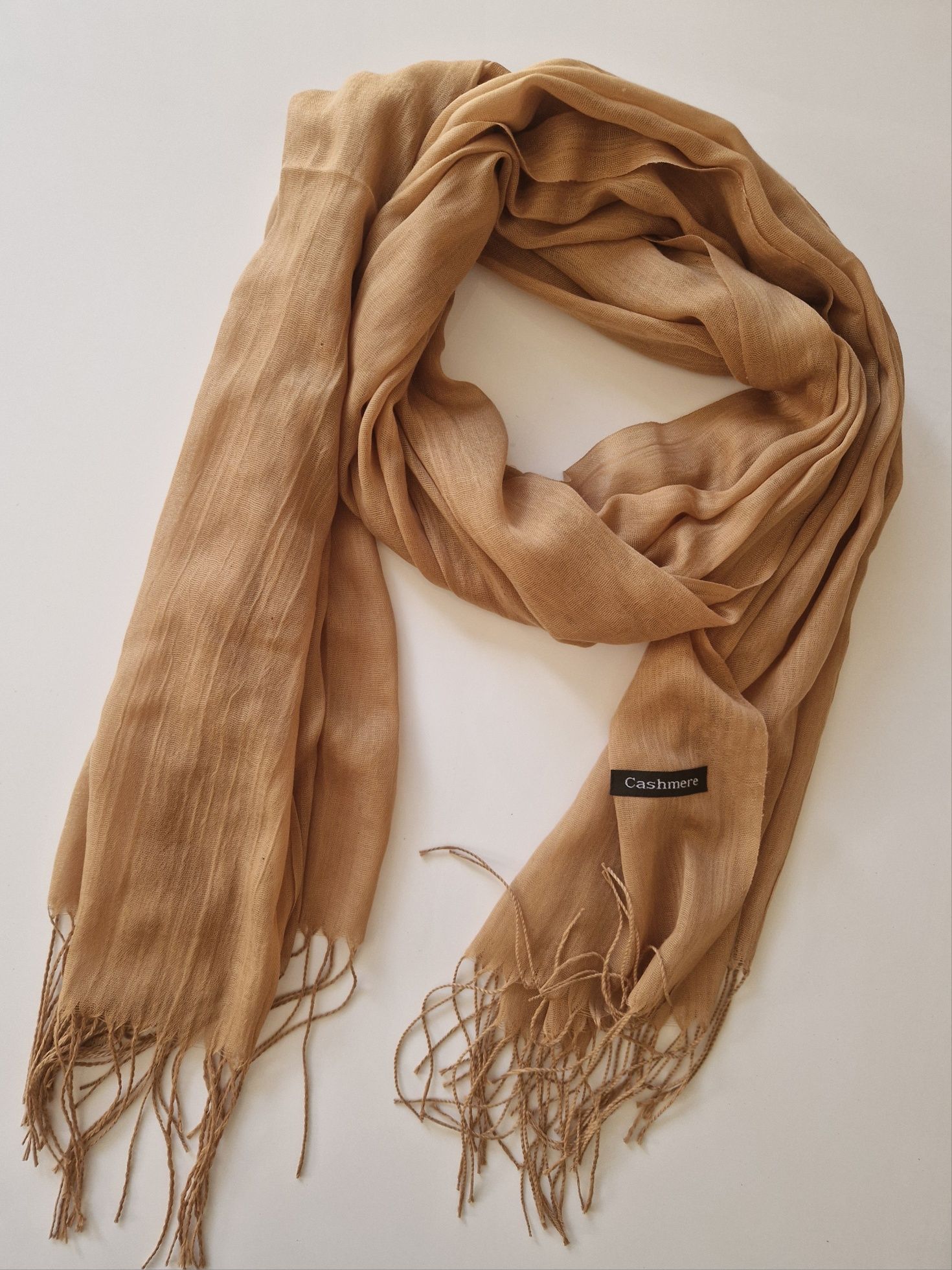 Brązowy szalik kaszmirowy 100% Cashmere, elegancki i stylowy