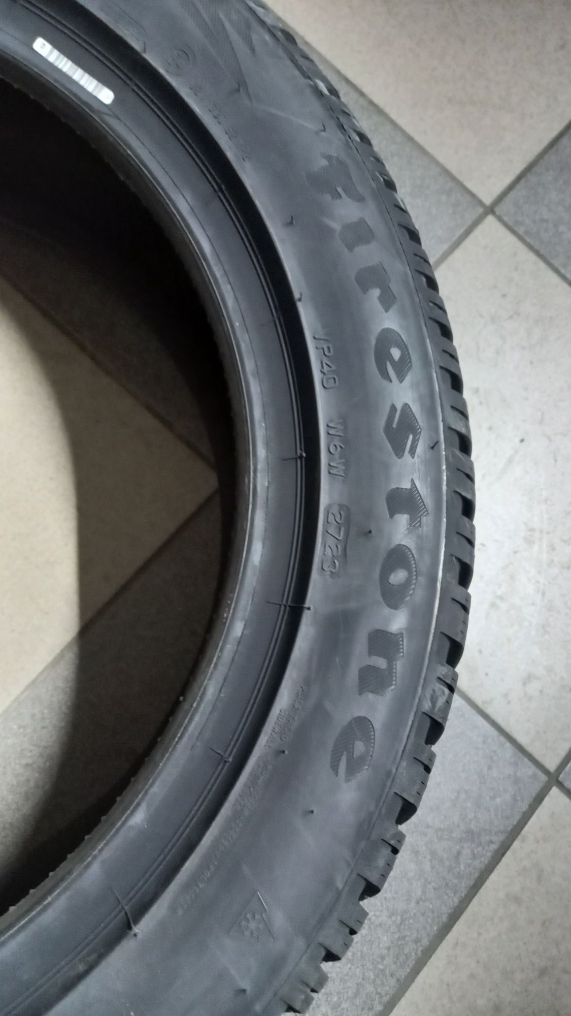 Nowe Opony Zimowe Firestone Winterhawk 4  225/50/17 98V XL 4sztuki 23R