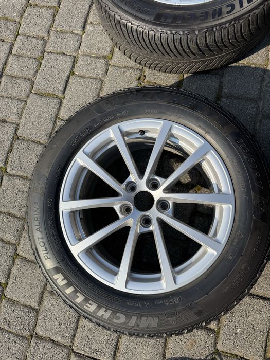 Sprzedam koła zimowe audi a6 c8 255/60 R17