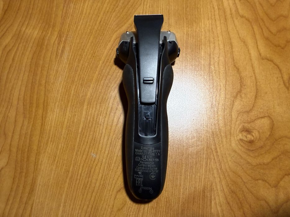 Електробритва Panasonic ES-RT77-S520