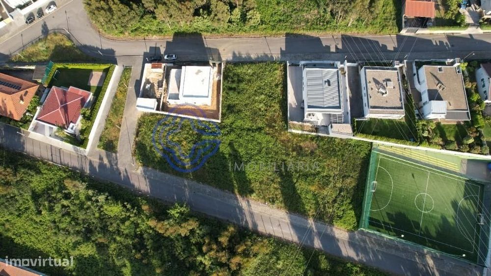 Lote na Vergada para construção de moradia - Próximo das auto estradas