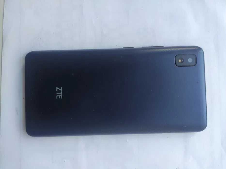 Мобильный телефон ZTE Blade L210 2/32Gb