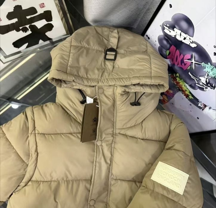 Пуховик Burberry