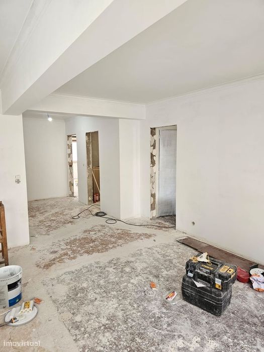 Apartamento t2 à venda na Rua Alegria, Cacém