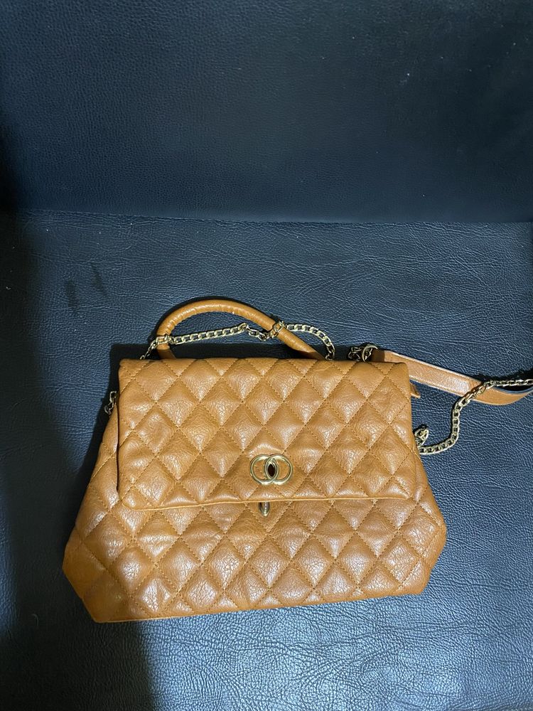 Mala castanha elegante