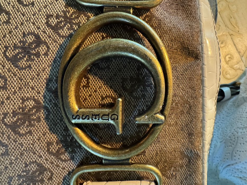 Torebka uzywana guess