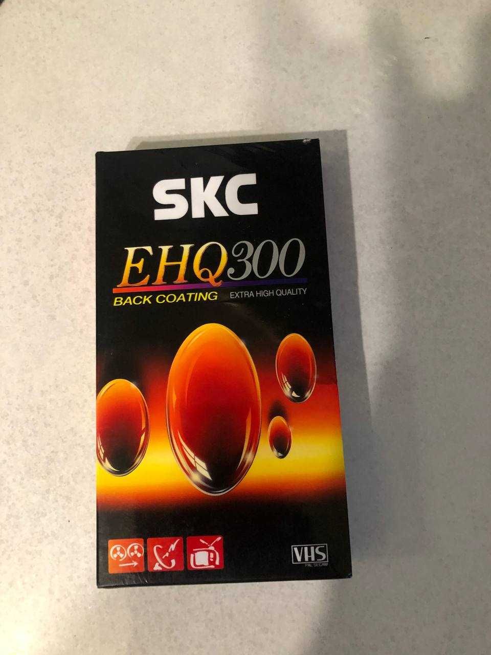 Видеокассеты SKC HQ300 Premium и Fugi 240 Ноые ориг упак диски Германи