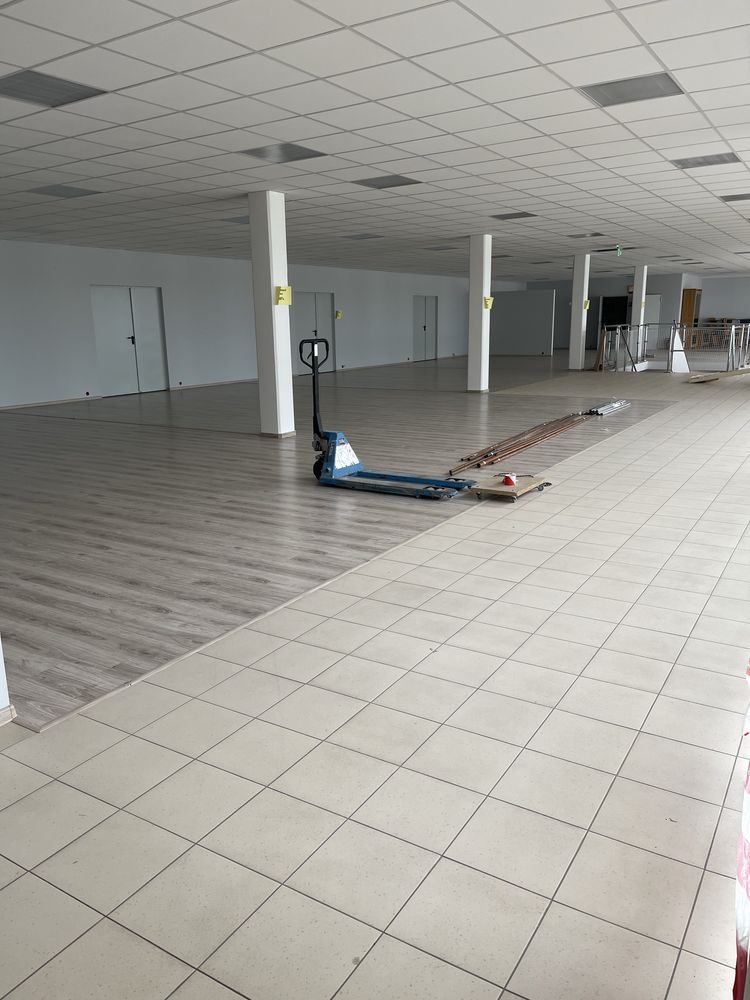 Wynajmę lokal 1430 m2 centrum handlowe JARTON Wiązowna