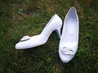 Białe szpilki ślubne buty skórzane szpilki 38