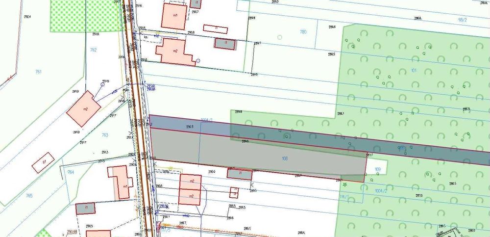 Atrakcyjna działka w Piętach