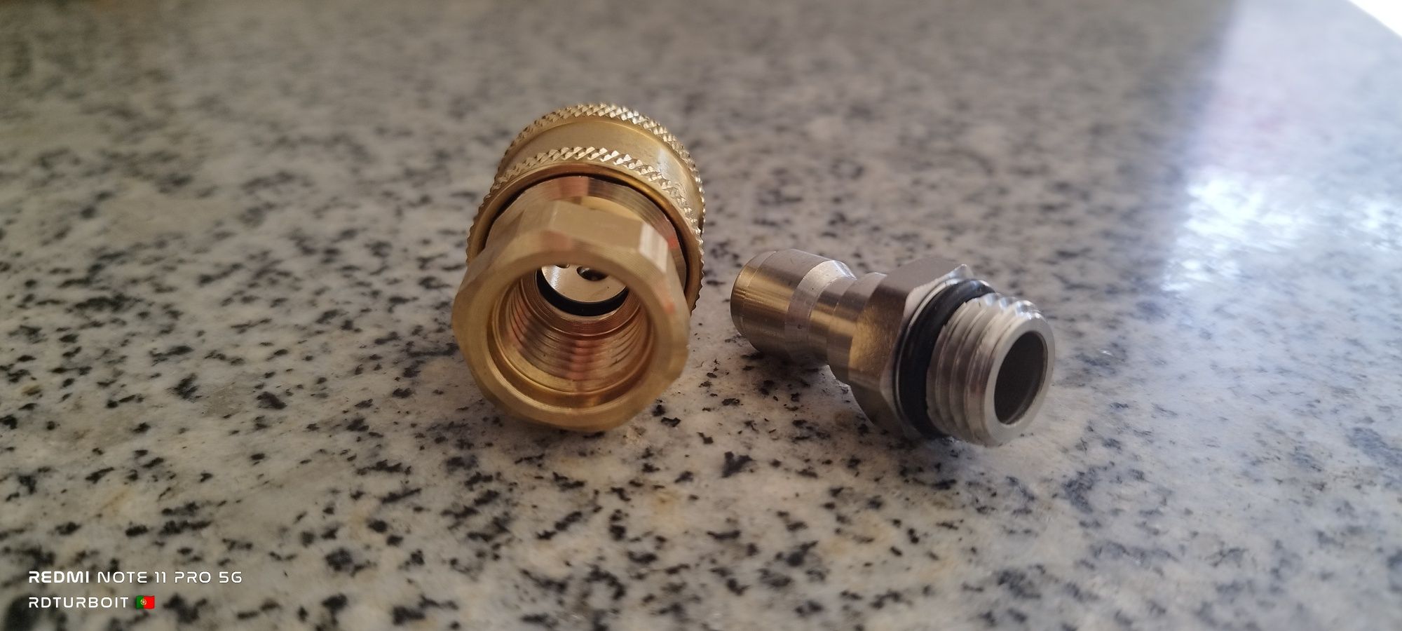 Quick connector para máquinas de lavar de pressão