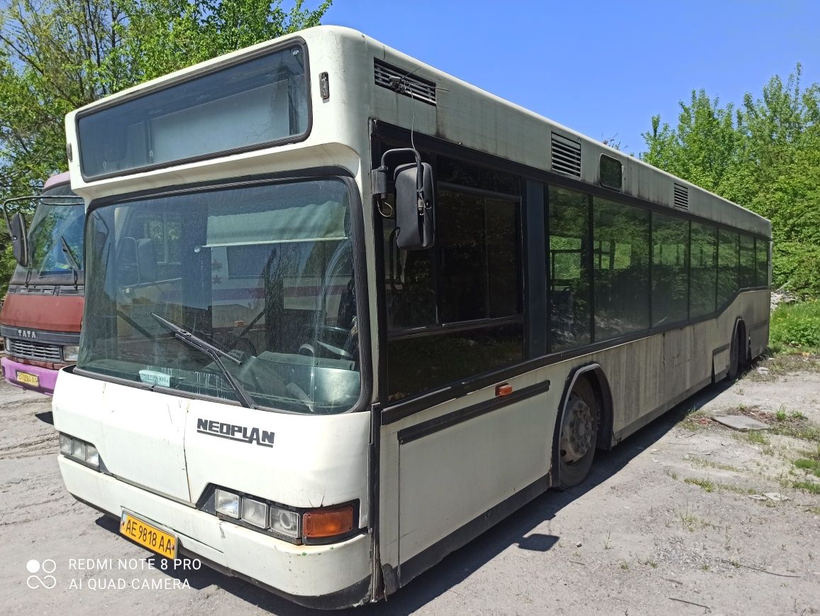 Автобус Neoplan N4016 дизель низкопольный автопарк