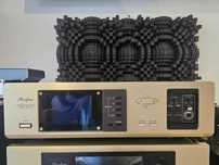 Procesor dźwięku Accuphase DG-28 z DAC Accuphase AO-B2