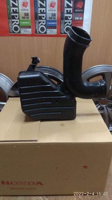Резонатор возд фильт 2.0 2.4 Хонда Аккорд 8 2008-2012 CU 17230RL2G00