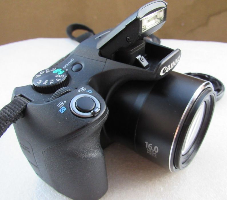 Фотокамера Canon SX520HS - 2100 грн. !!!