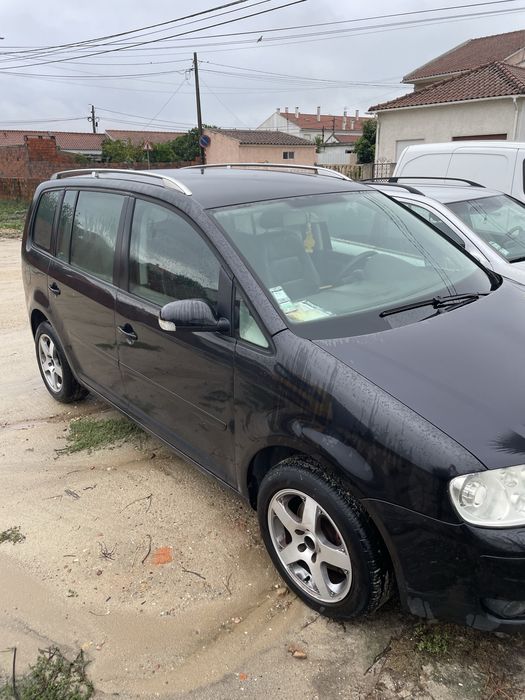 Vw touran em muito bom estado