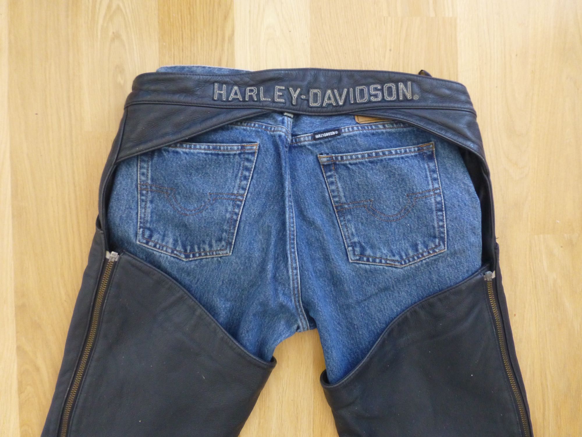 Spodnie czapsy  Harley Davidson skóra