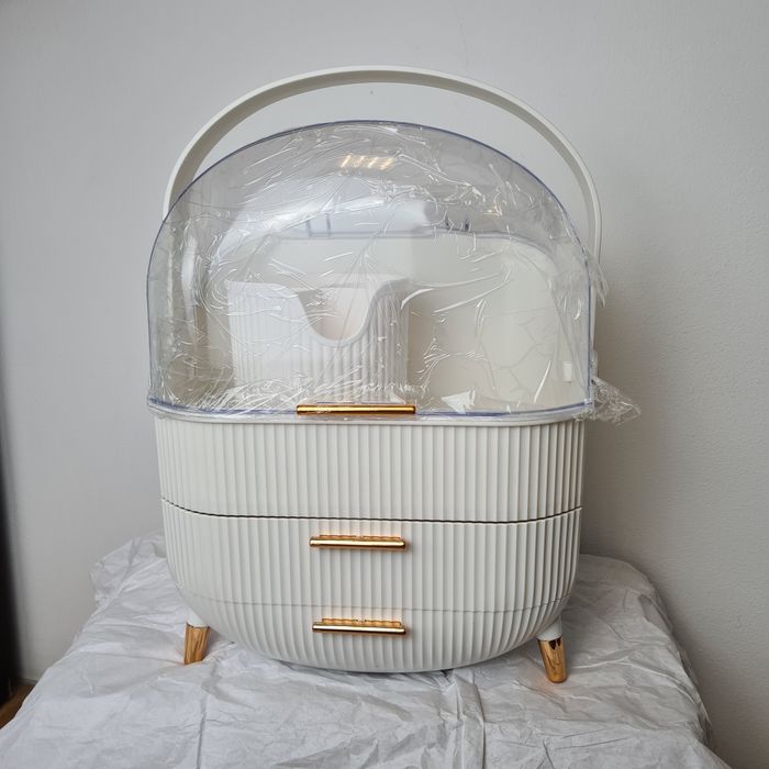 Органайзер для косметики на подарунок