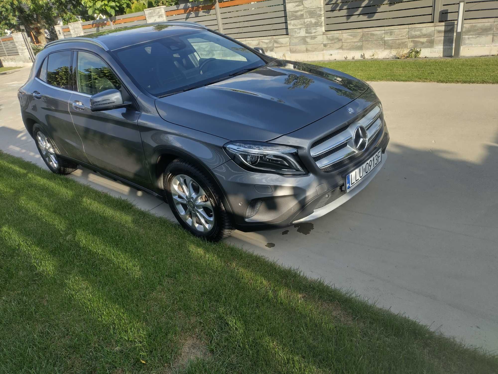 Mercedes gla 220 d 4 matic