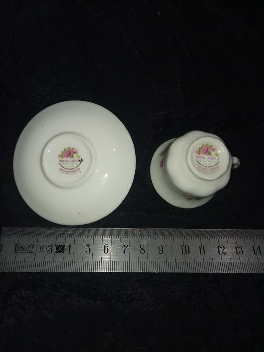 Chávena miniatura Royal Albert November