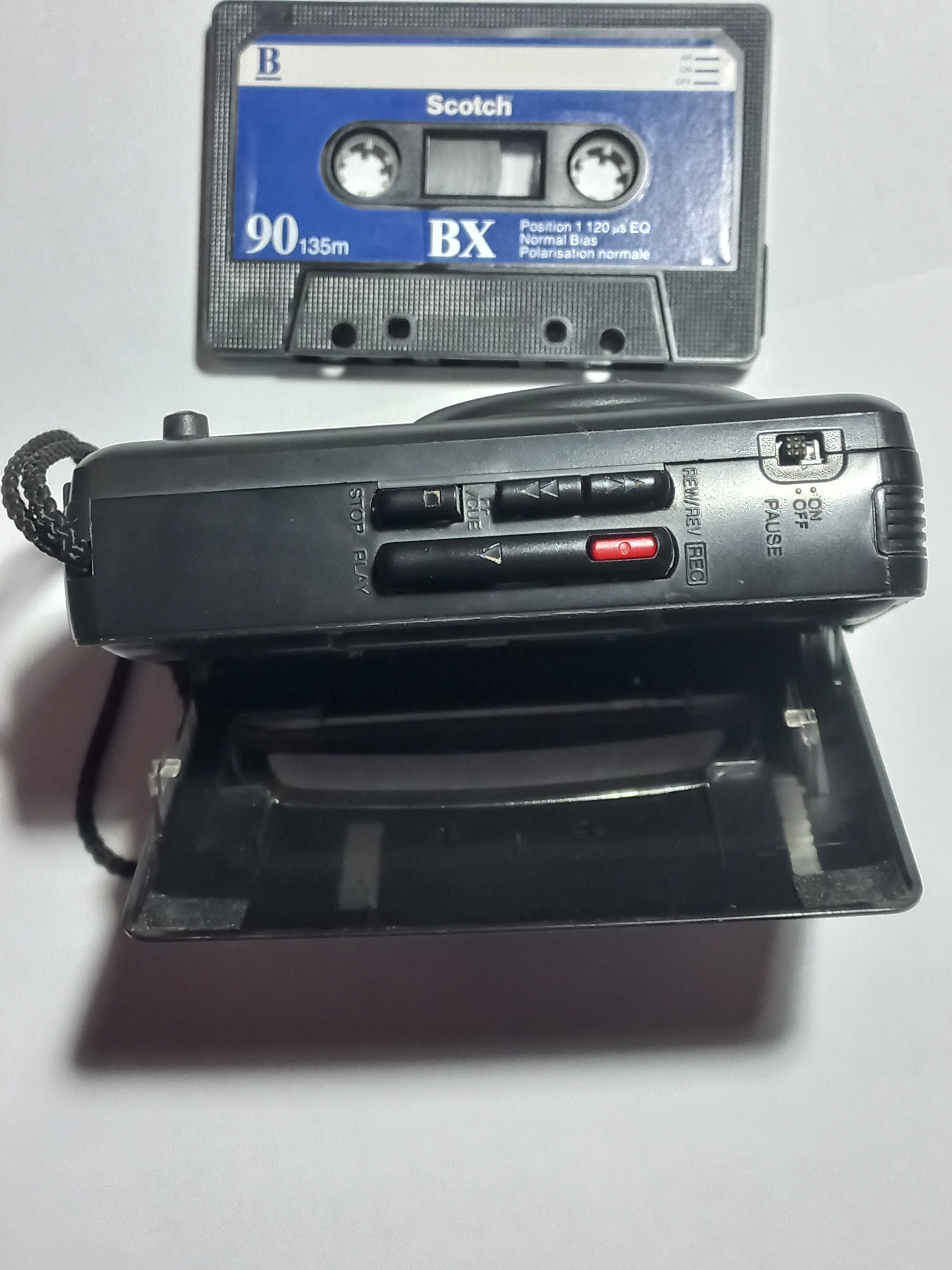 Мини-кассетный  плеер / диктофон PANASONIC Auto Stop Модель RQ-L307