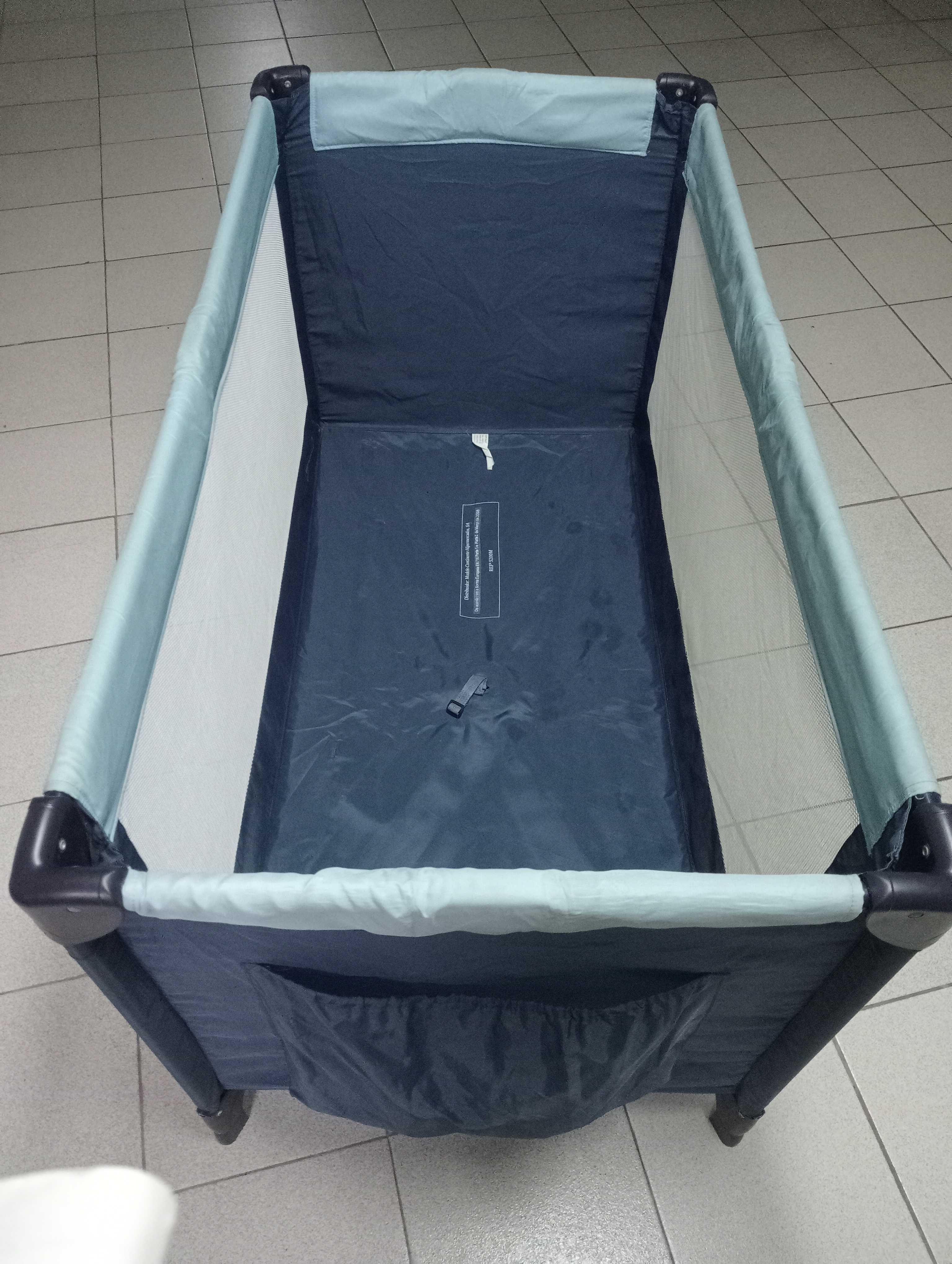 Cama de viagem com colchão