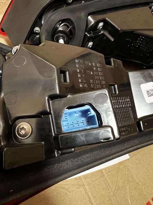 Задние фары, стопы audi q3 2018