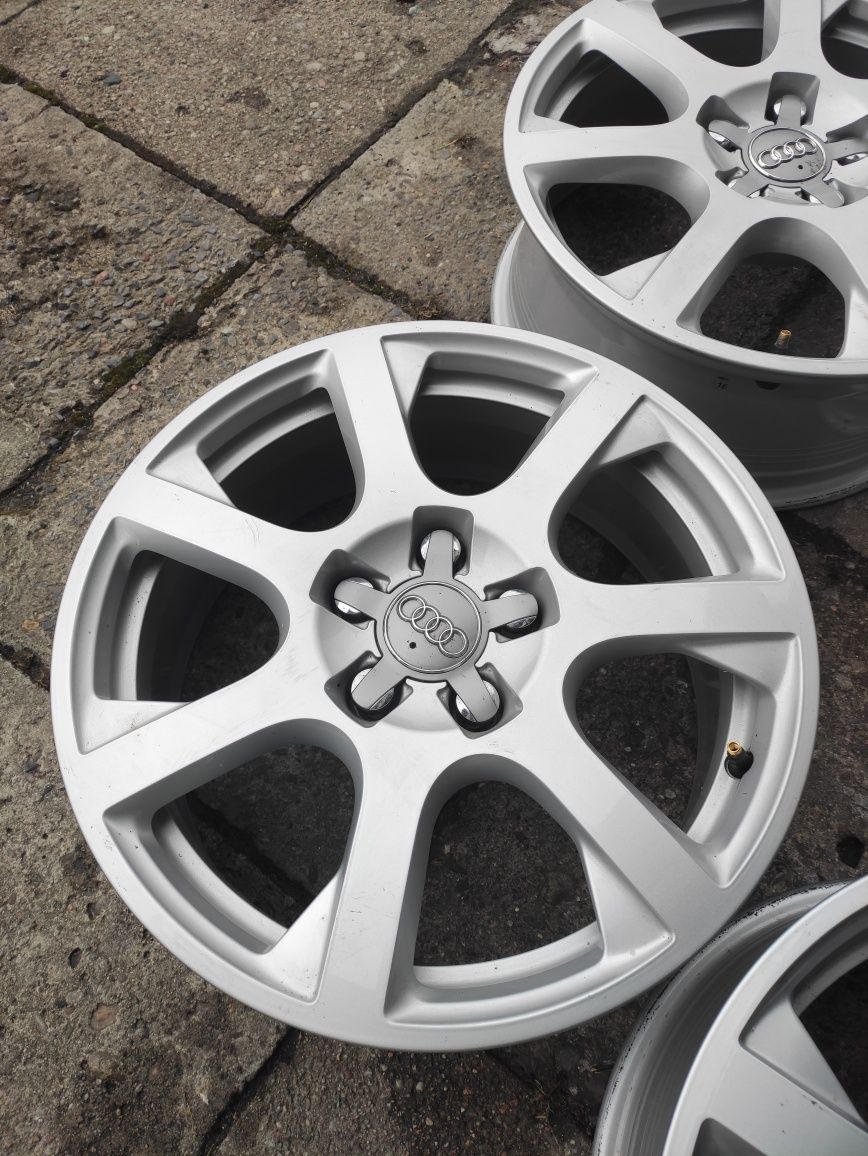 Felgi aluminiowe audi 5x112 17 cali 7x17 et 37