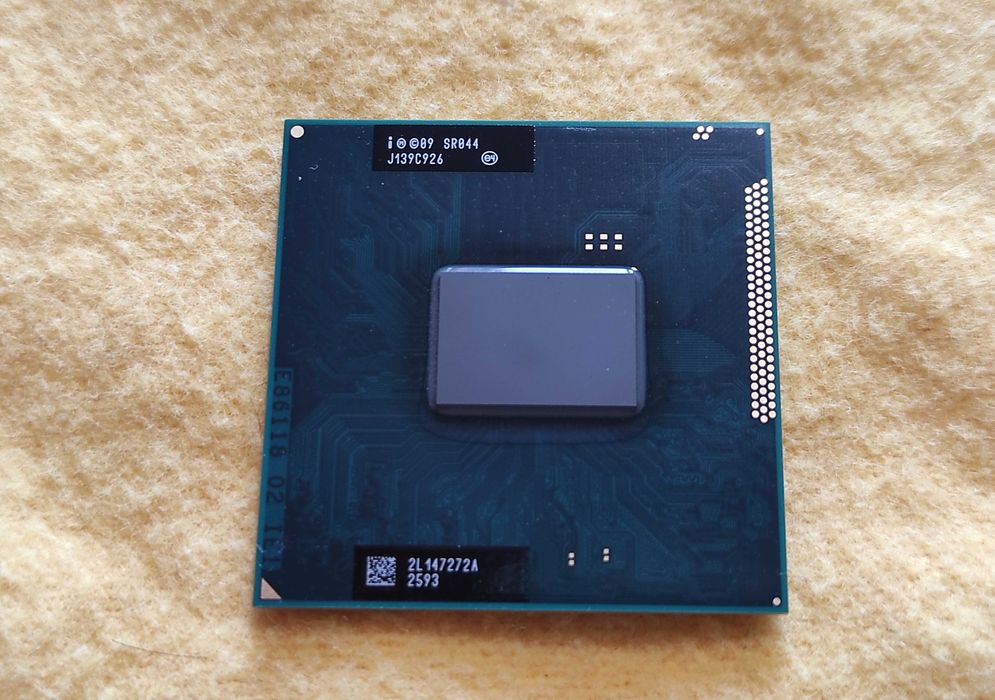 CPU Intel Core i5-2540m (3.3GHz/Sandy Bridge/3MB/HD Graphics 3000/35W)