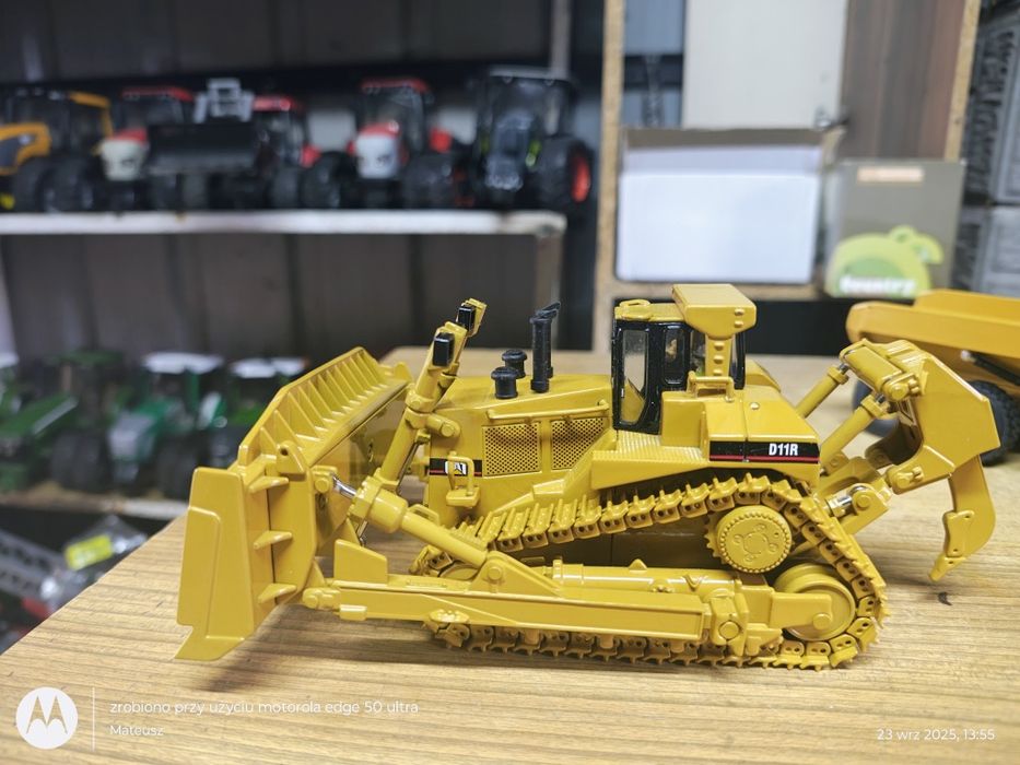 Caterpillar D11R