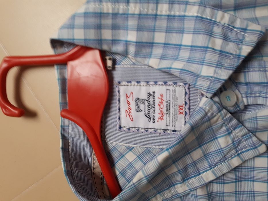 Camisa znos bom estado