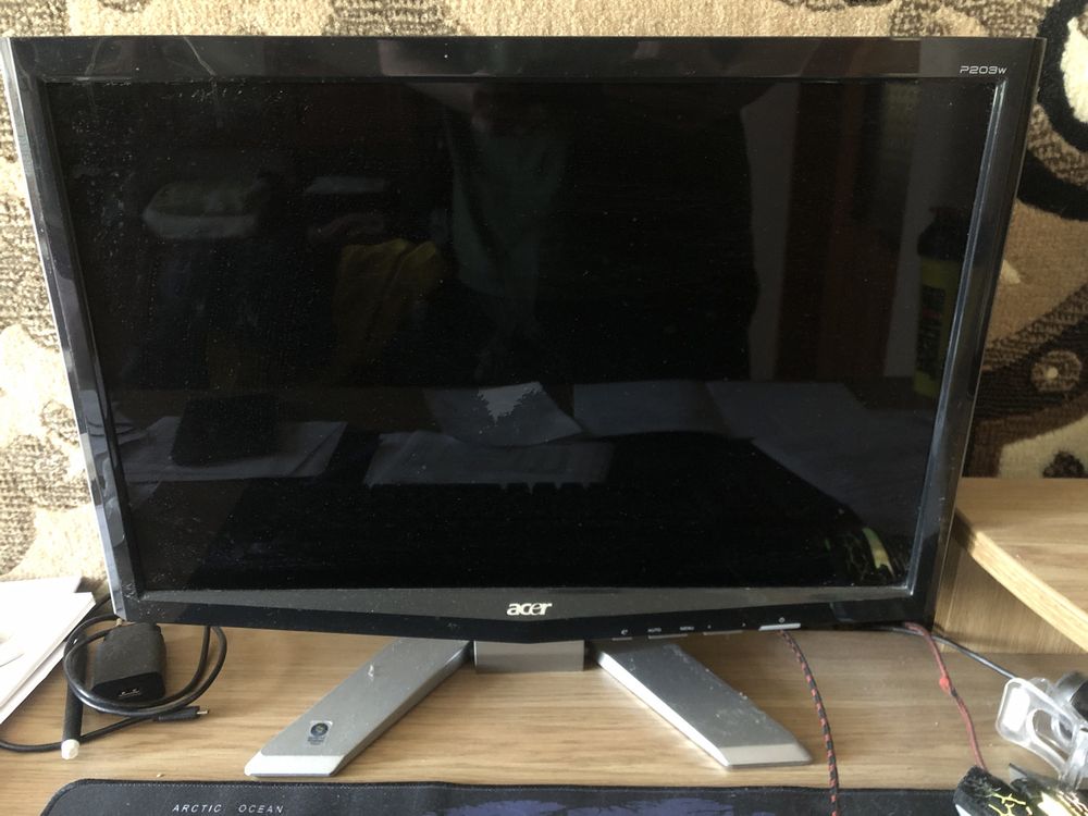 Продам 2 монітори acer p203w і Samsung 943sn