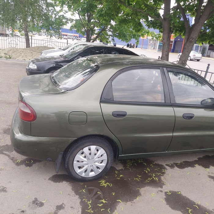 Автомобіль  Daewoo Sens