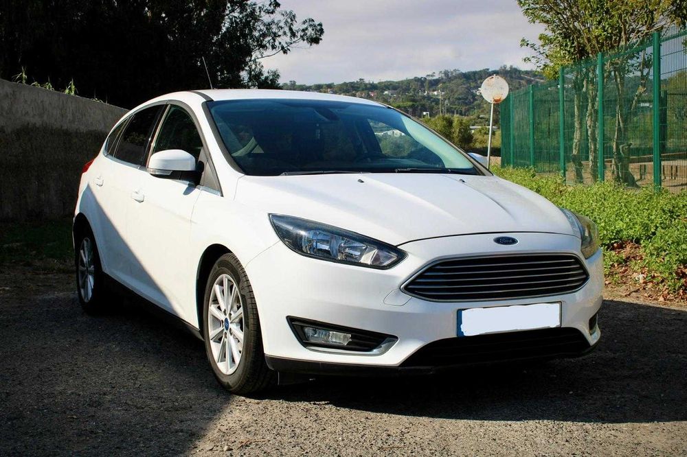 Ford Focus DYB 1.5 TDCi – Excelente Estado!