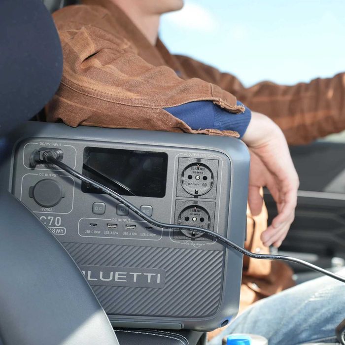 Зарядна станція Bluetti AC70 / 1000 Вт / 768 Вт⋅год / LiFePO4 UA