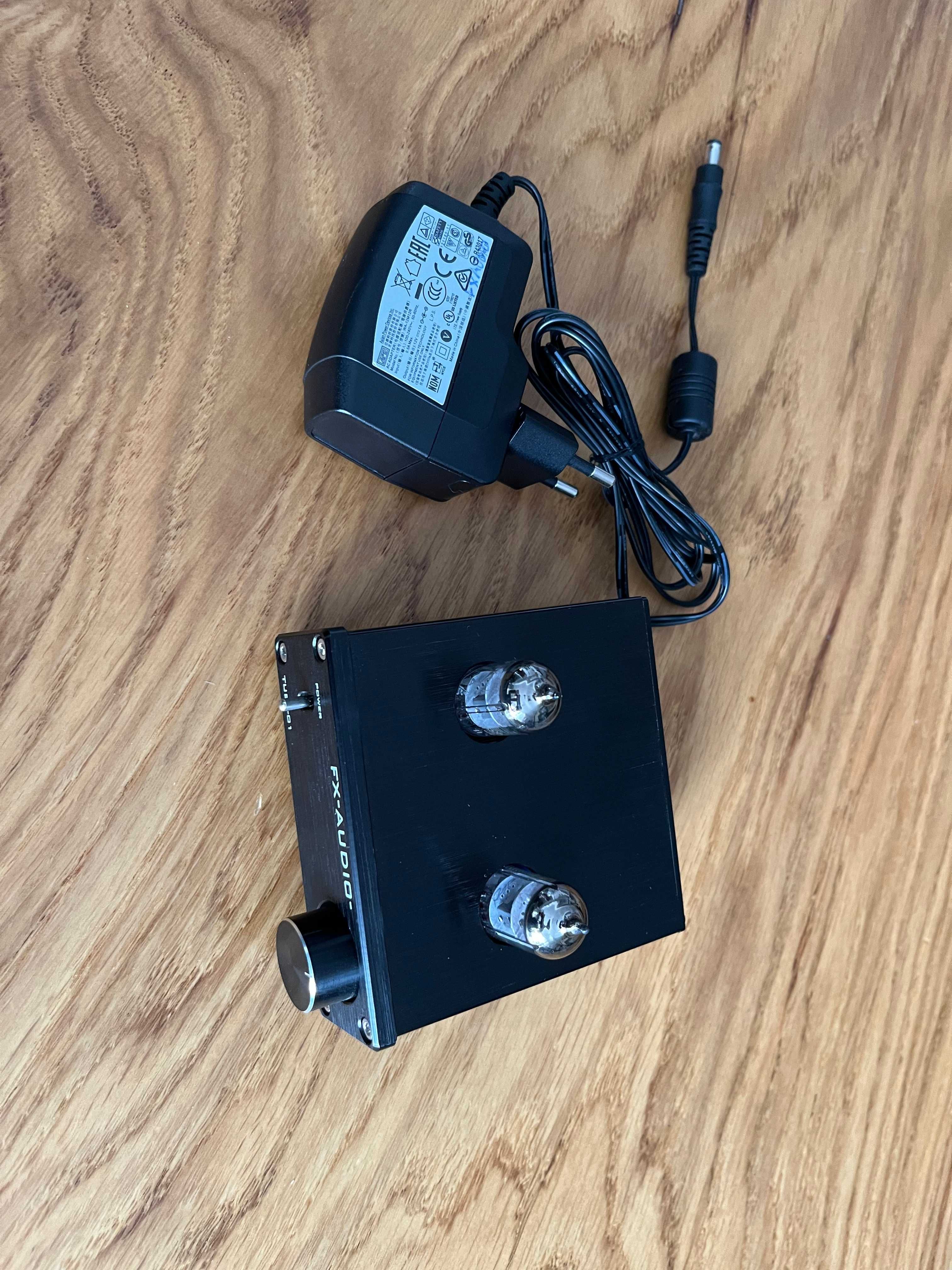FX-AUDIO TUBE-01 Przedwzmacniacz lampowy