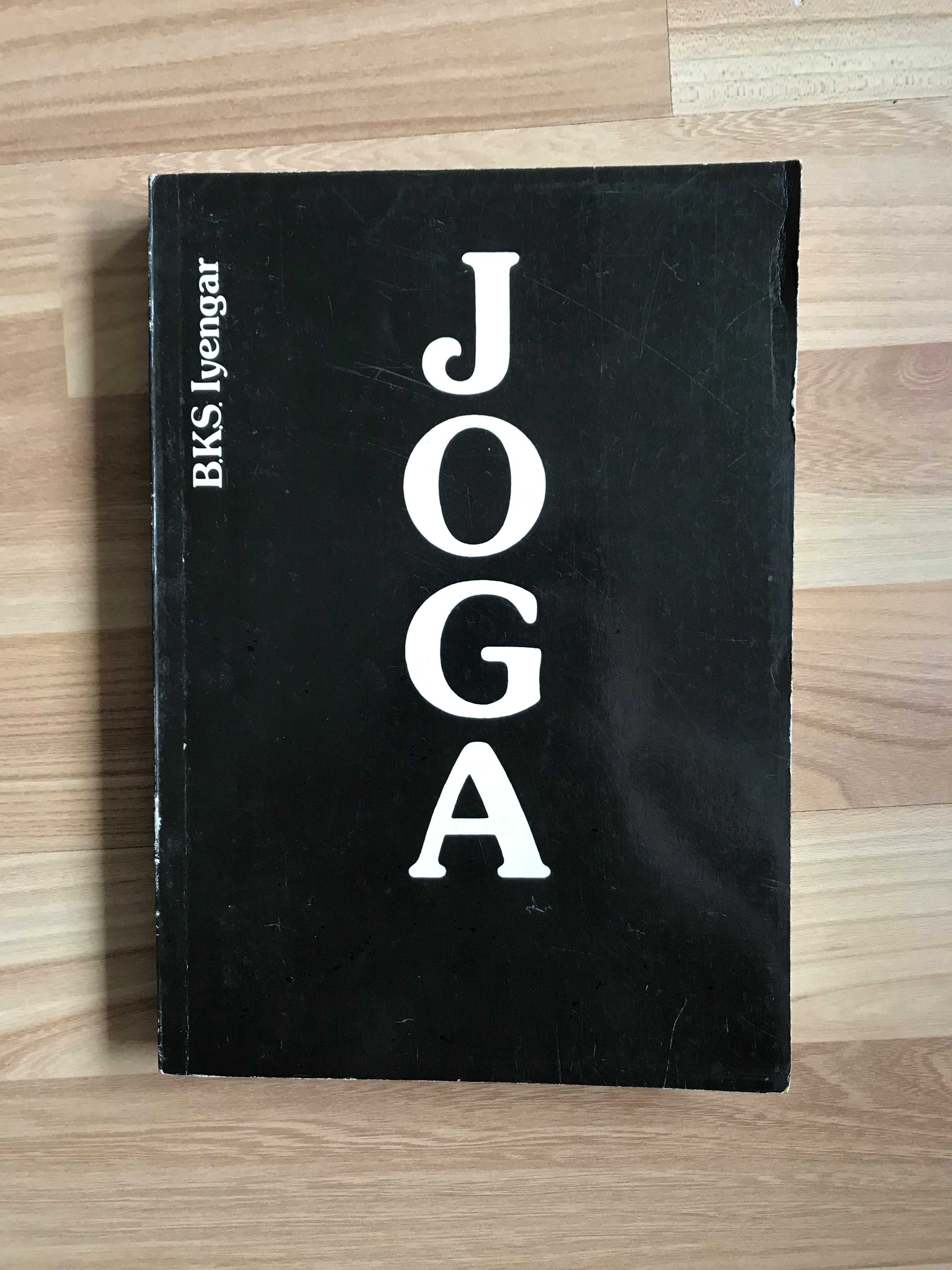 Joga podręcznik  B.K.S Iyengar Light on Yoga. Yoga Dipika Asany