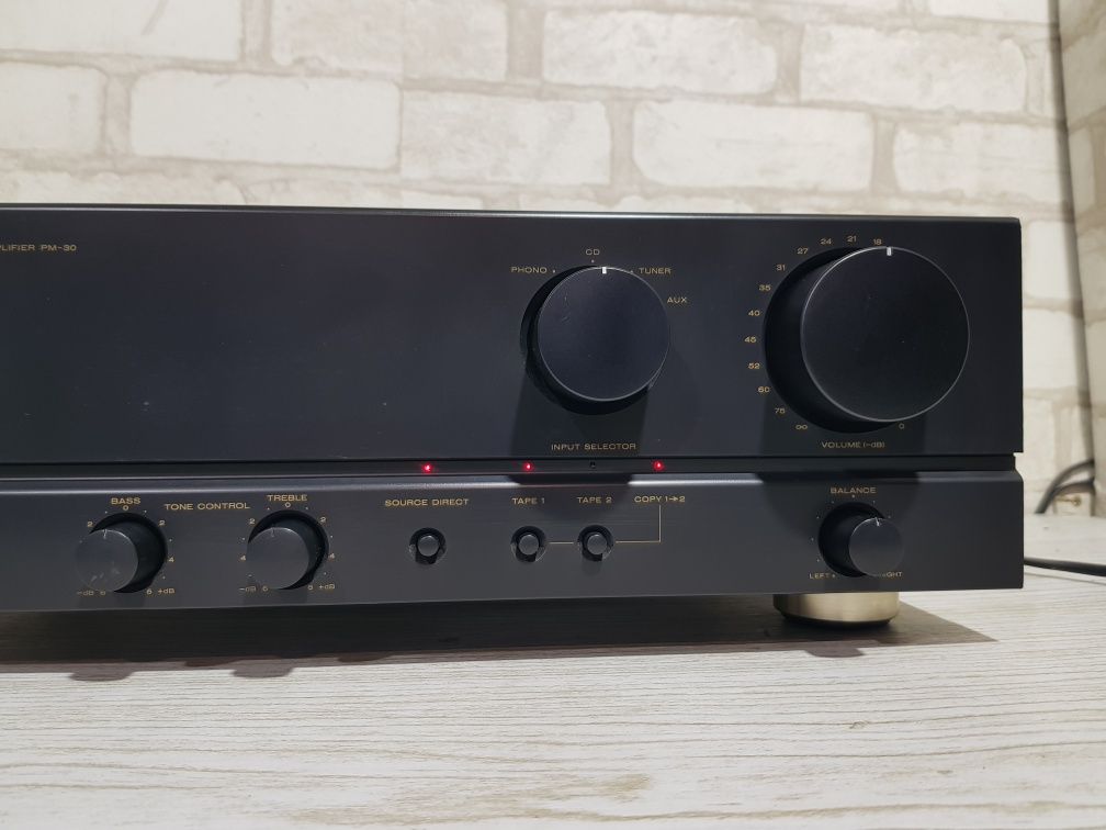 Стерео підсилювач MARANTZ PM 30,*2x60 Вт, б/у з Німеччини