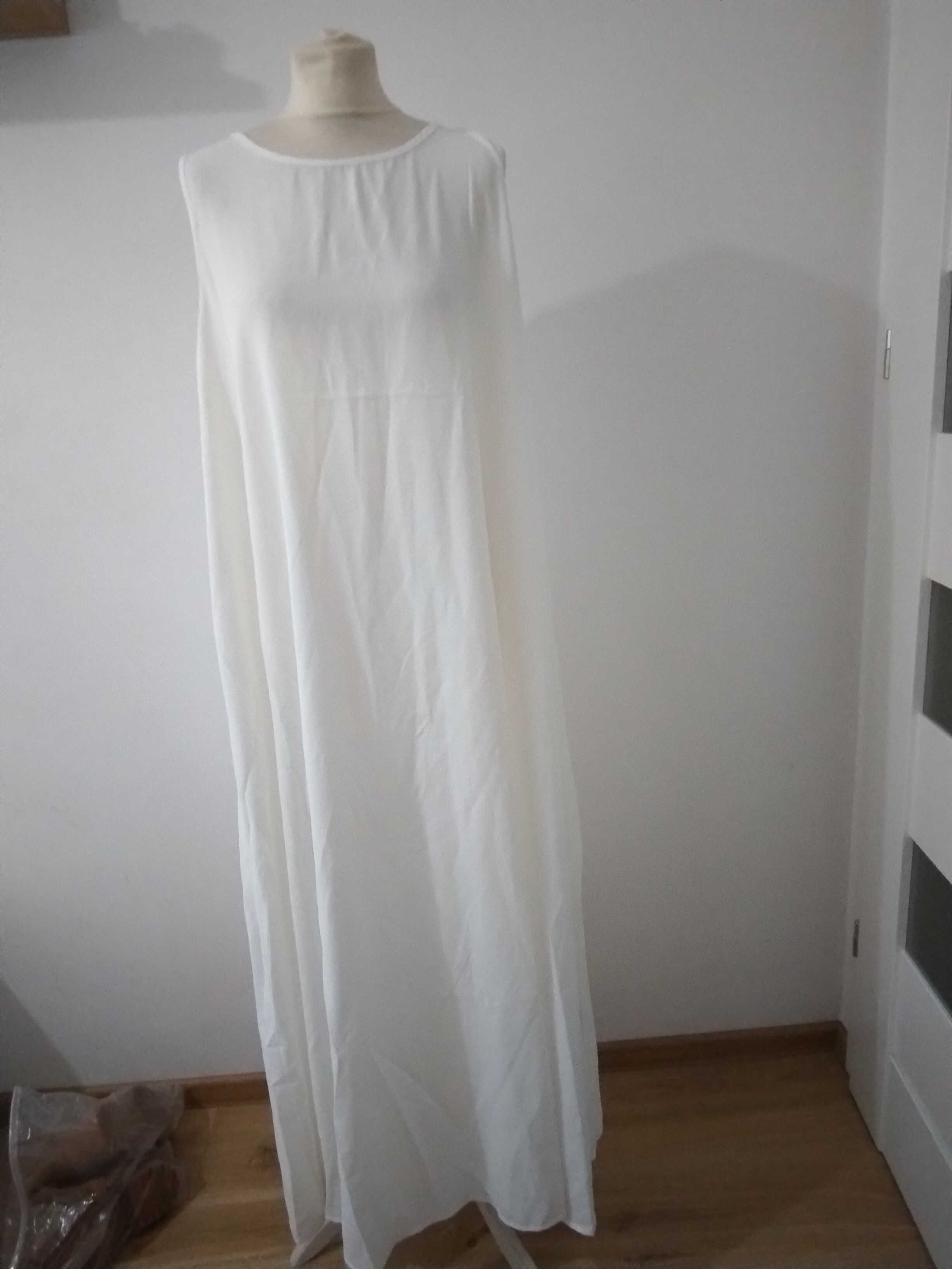 Sukienka biała maxi