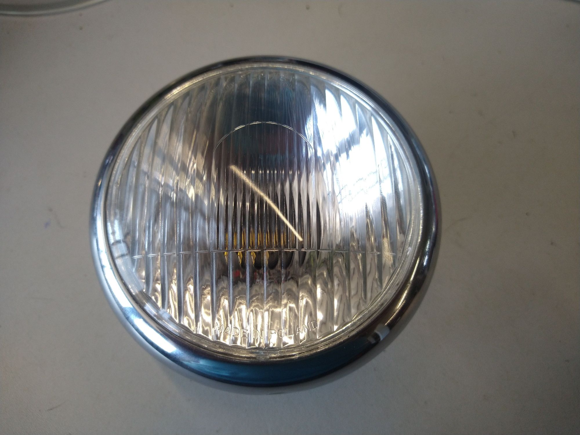 Komar lampa przód szkło ramka chrom element optyczny kpl