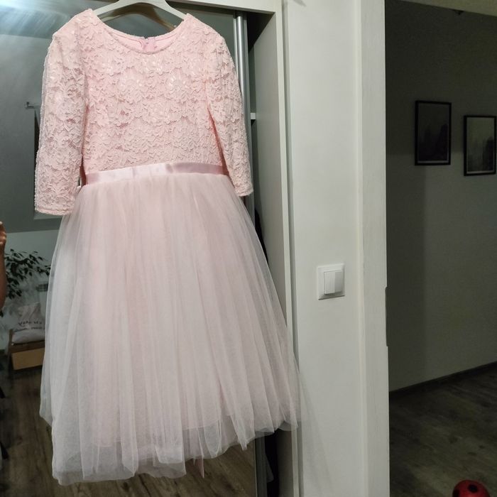 Sukienka dziewczęca 146 wesele