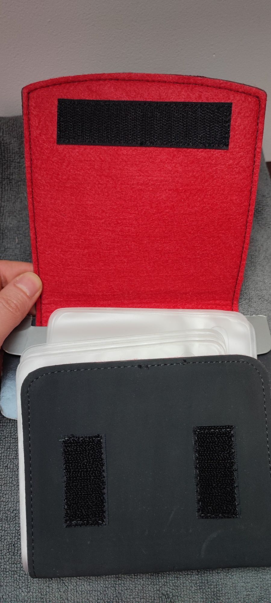 Etui na płyty cd Nike