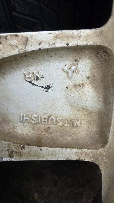 диски 17 5/114.3 Mitsubishi Outlander  в  наличии 2шт