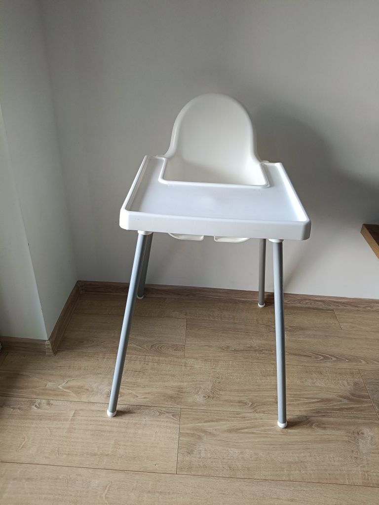 Krzesełko do karmienia dziecka