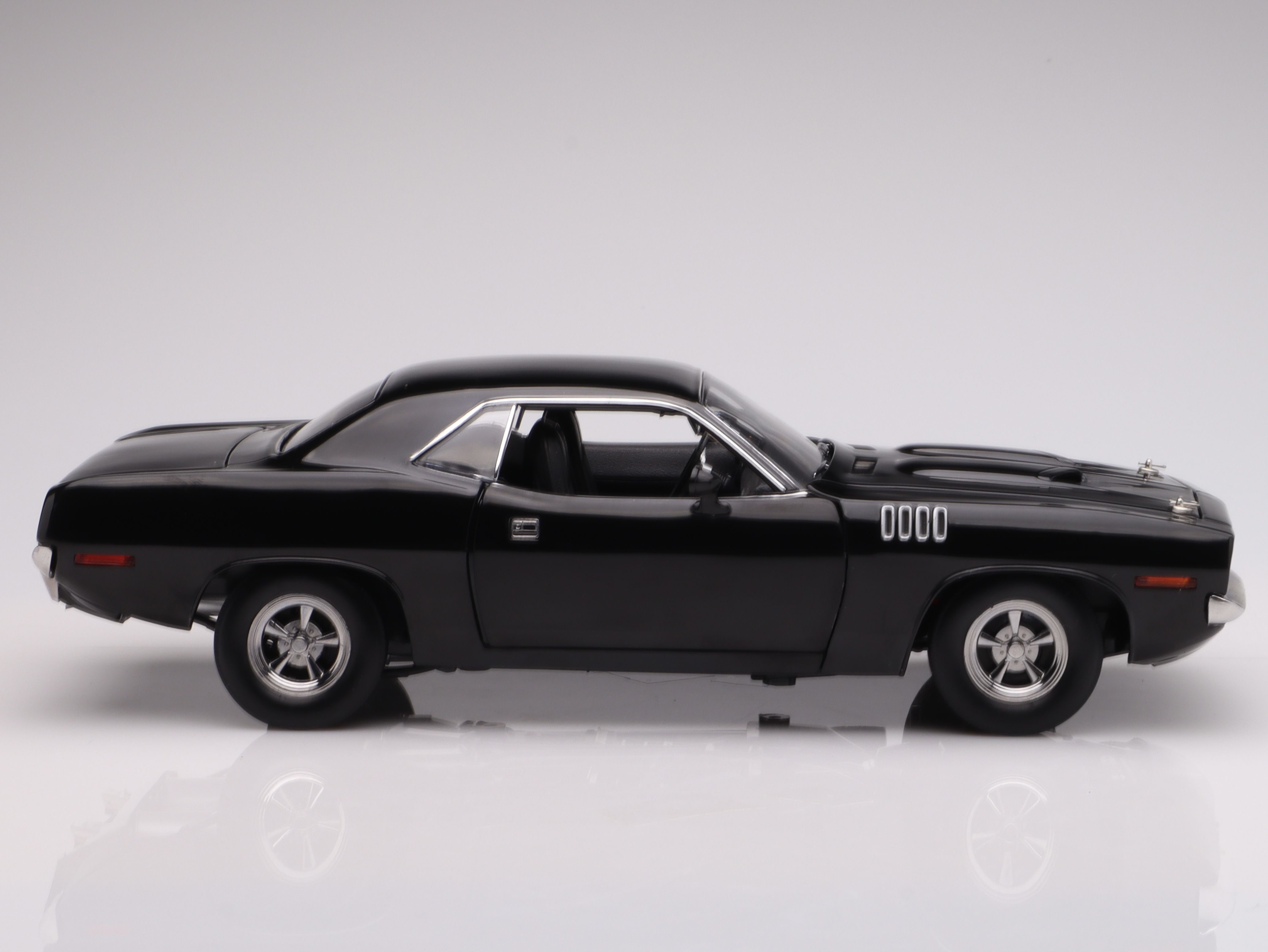 Plymouth Cuda - 1971, black John Wick: Chapter 4 - 2023 Highway61 1:18