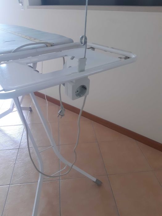 Tábua de engomar / Tábua de passar a ferro