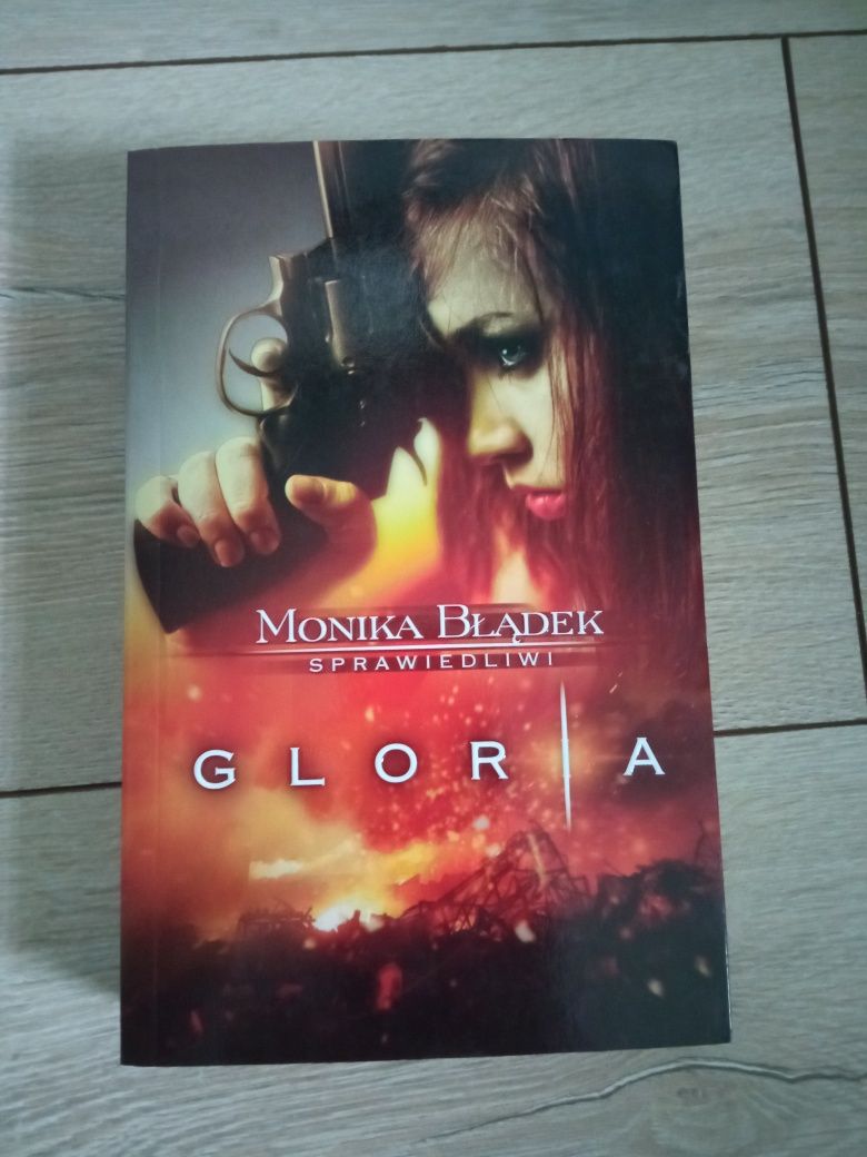 "Gloria" Monika Błądek