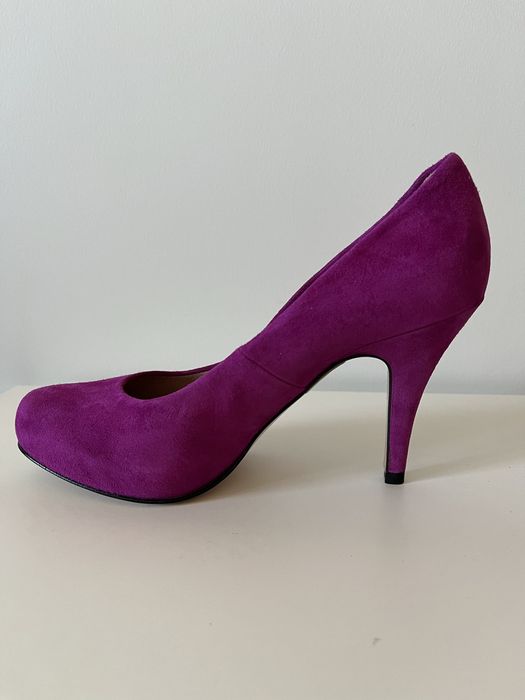 Sapatos de salto NOVOS Gloria Ortiz