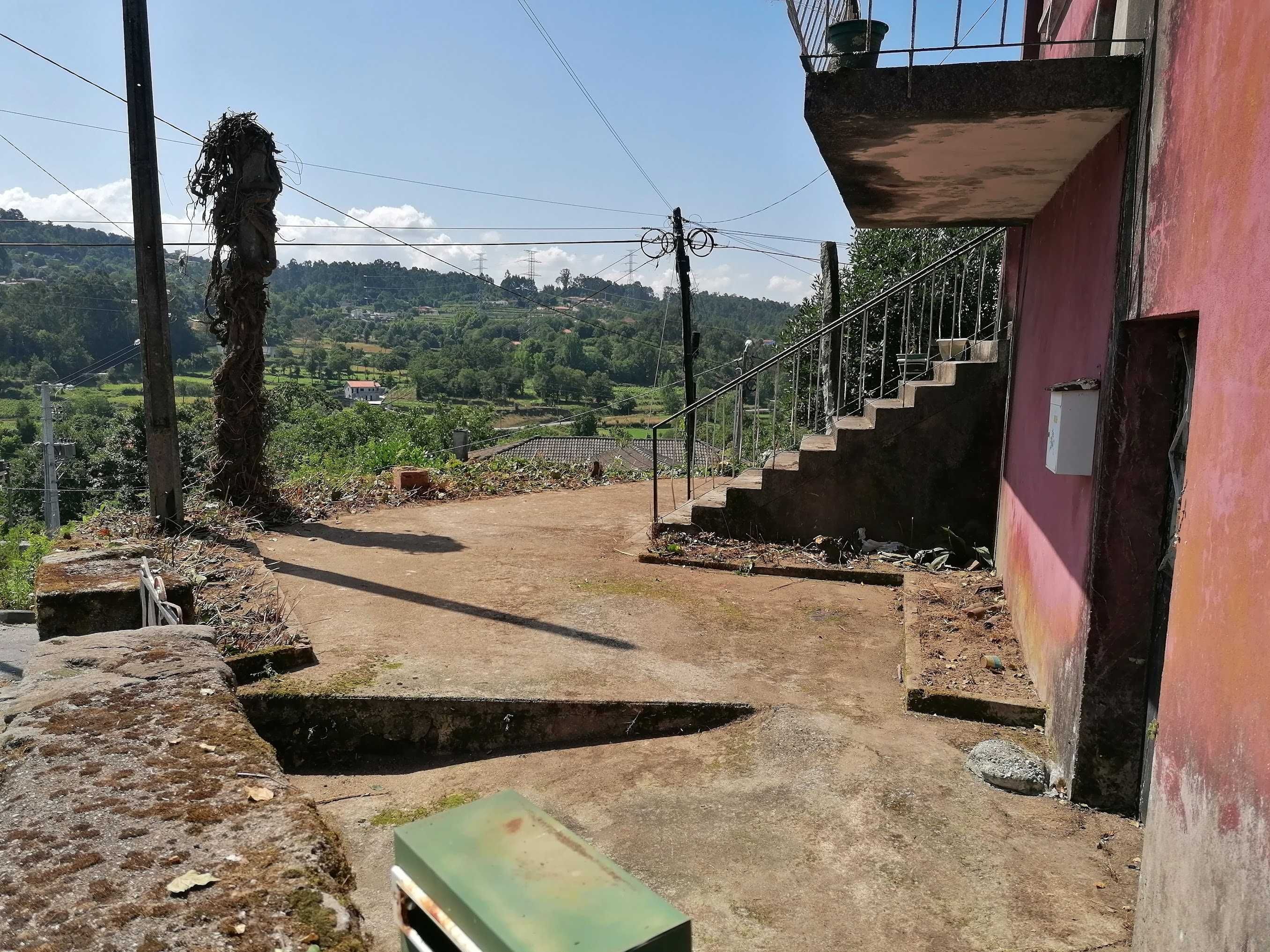 Vendo Moradia Habitação Unifamiliar Em Fiscal Amares