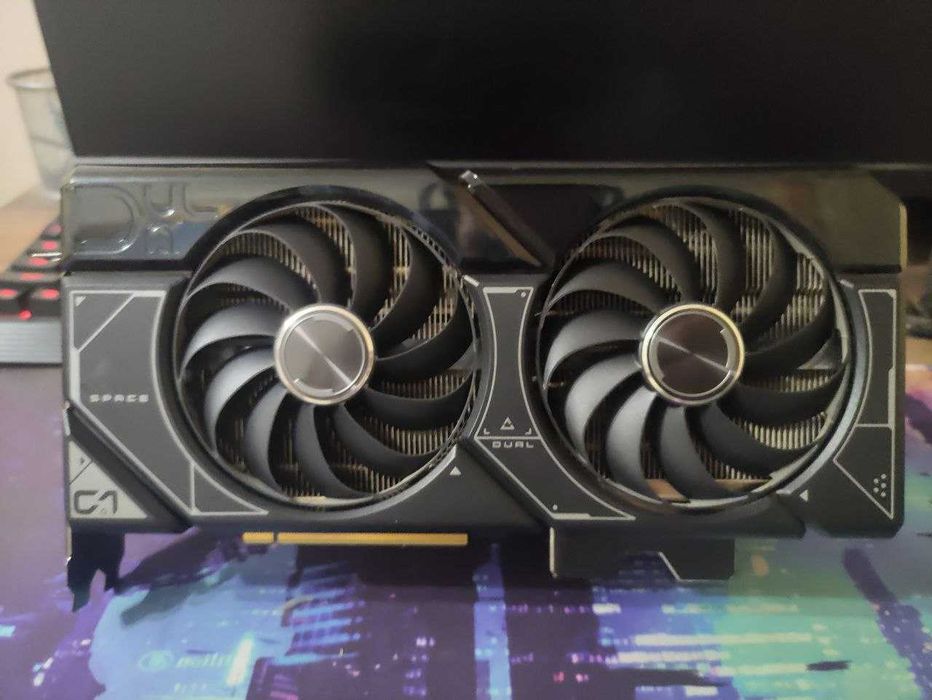 Відеокарта Asus Dual GeForce RTX 4070 OC Edition